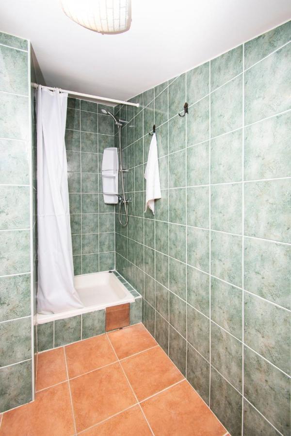 Family Holiday Apartments Lucia Vodice Exterior foto